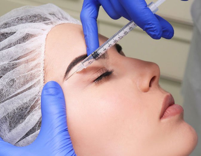 Augenbrauentransplantation